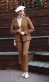Женский брючный костюм из шерсти на подкладке GOLD
